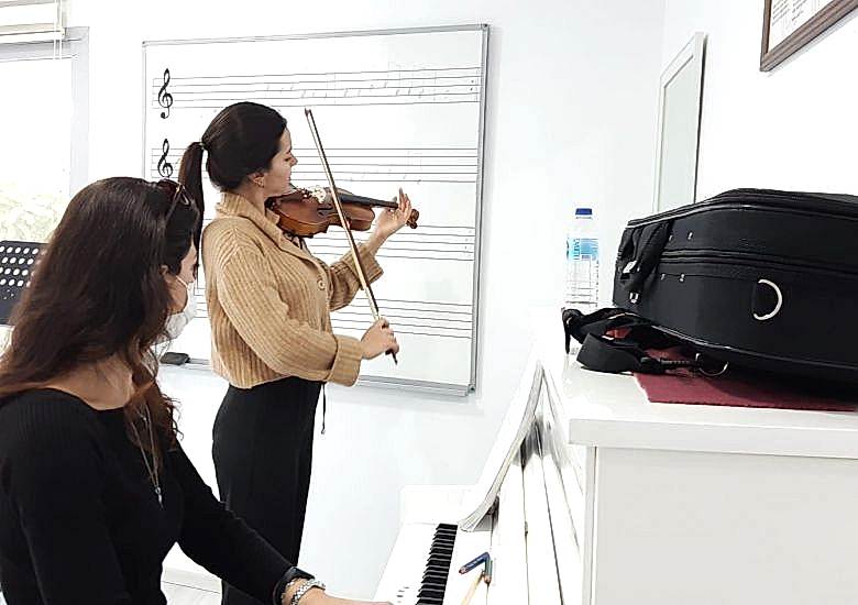 Neden Enstrüman Öğrenmeliyim?